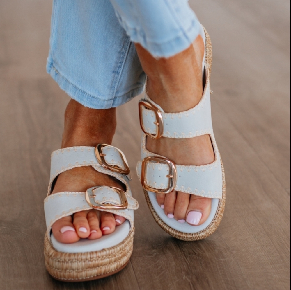 Michael Kors White Leather Slide Sandals with Gold Buckle & Cork Platform Sz 8.5